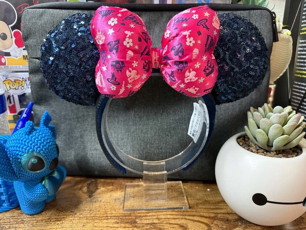 EUC Disney Parks 2019 Blue Sequins Classic Attractions Bow Ears